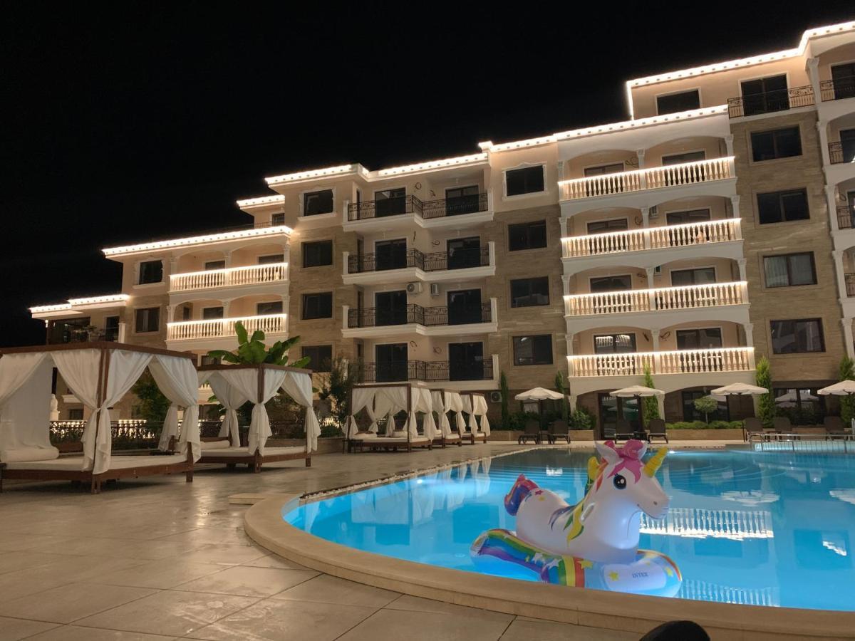 Valencia Gardens Deluxe Apartments Nesebar Bagian luar foto