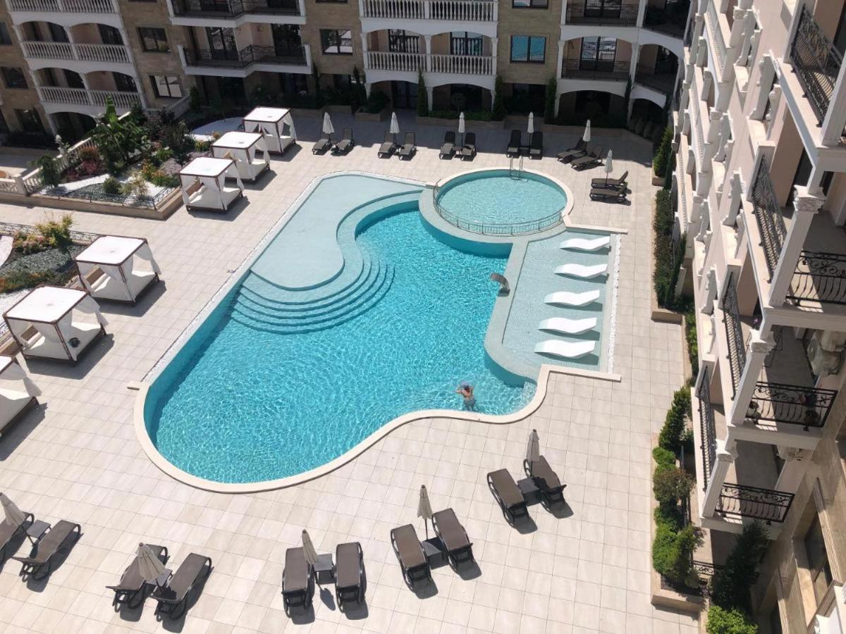 Valencia Gardens Deluxe Apartments Nesebar Bagian luar foto