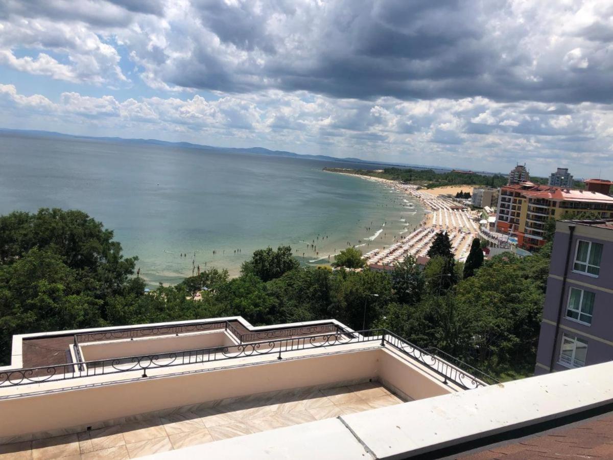 Valencia Gardens Deluxe Apartments Nesebar Bagian luar foto